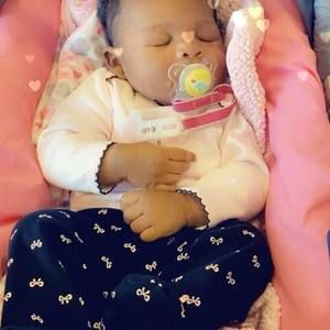 Meet your Posher, Amari